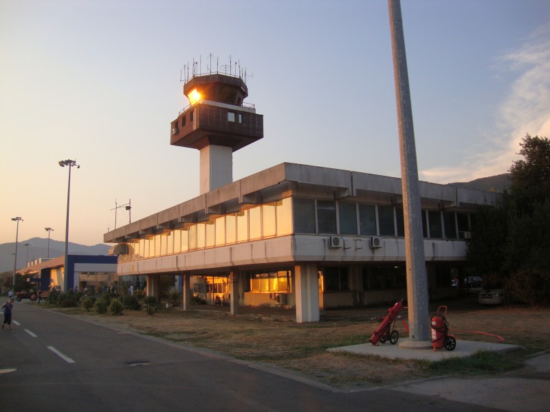 Kontrolni toranj aerodroma Tivat