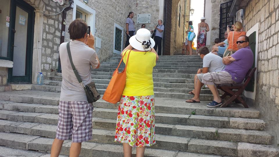 Dobro jutro i dobor veče uz klapu Castelnuovo