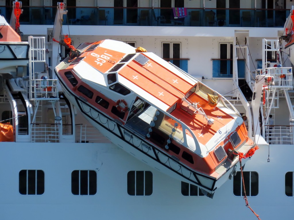 Incident Costa Mediterranea foto Boka News