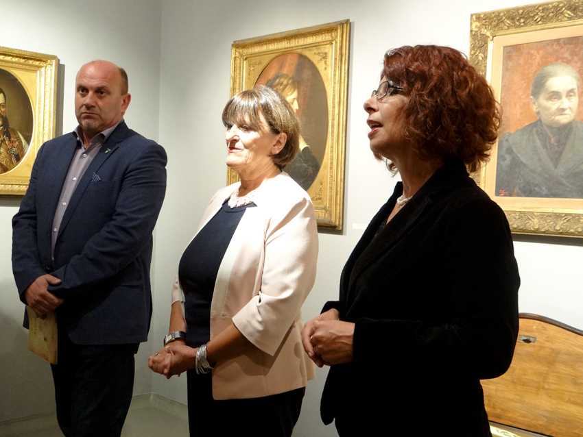 Blago bokeljskih baula predstavljeno u krčkoj Galeriji Decumanus