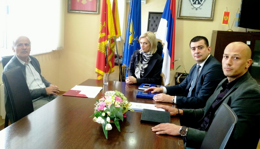 Čelnici opštine se sastali sa novim župnikom don Ivanom Vargecom
