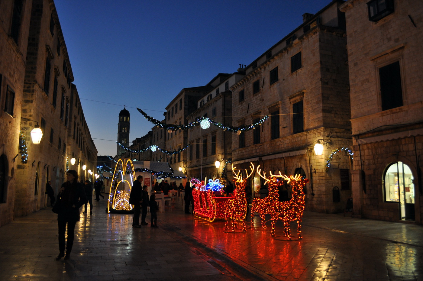 Dubrovnik – Stradun spreman za doček 2016.