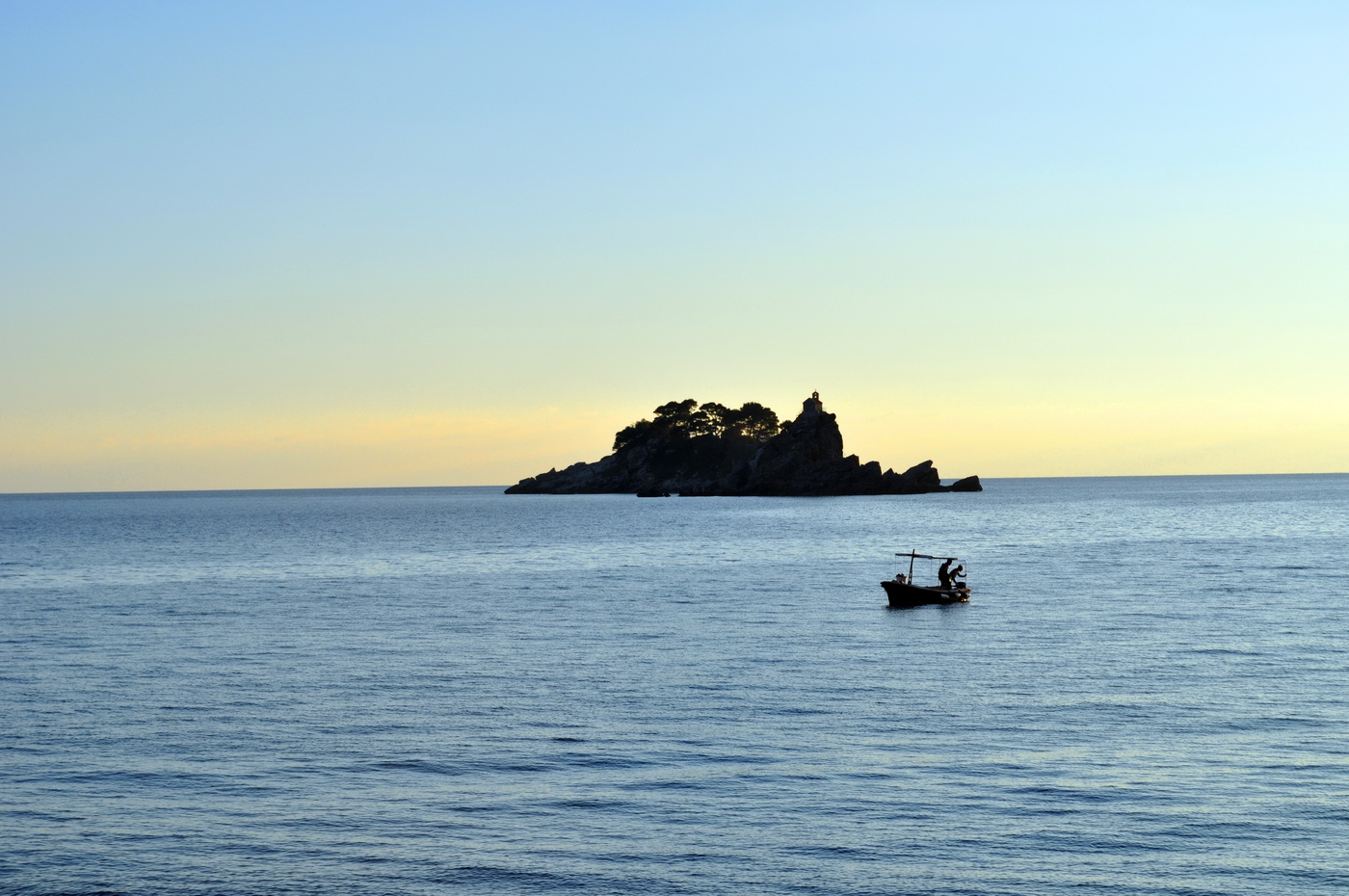 Petrovac - foto Boka News