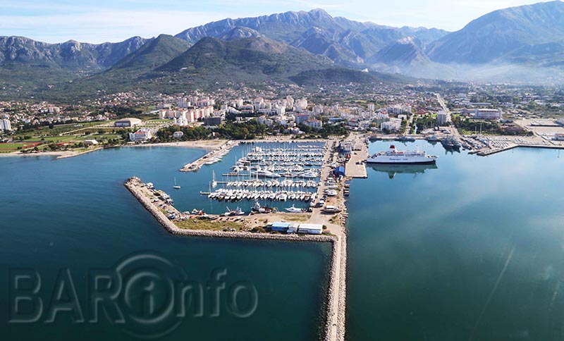 Marina Bar