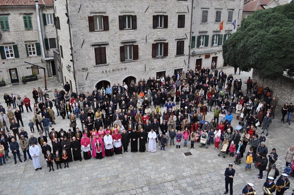 Lode Kotor 2015 arhiv foto Boka News
