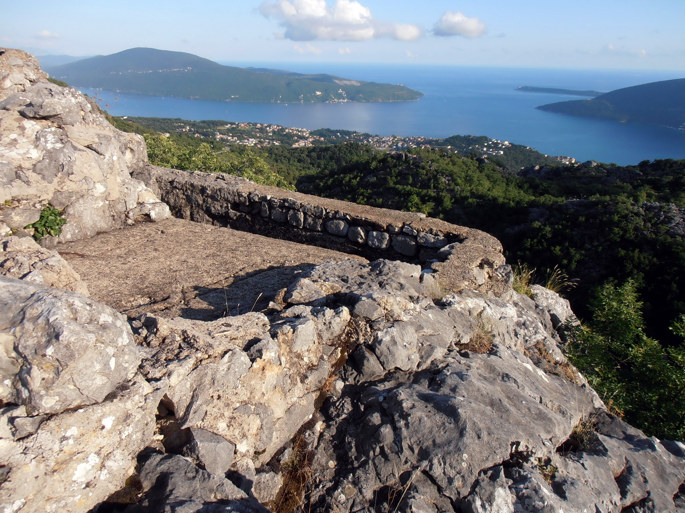 Pogled na ulaz u Boku - Kotobilje