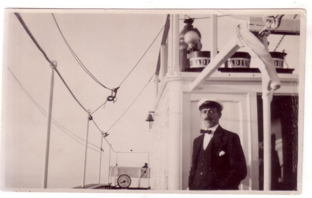 Đurko Radimir kao zapovjednik parobroda RADIUM 1922 god.