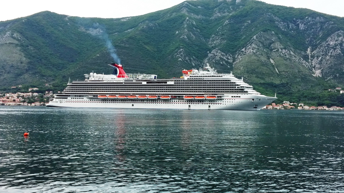 CARNIVAL VISTA u Kotoru