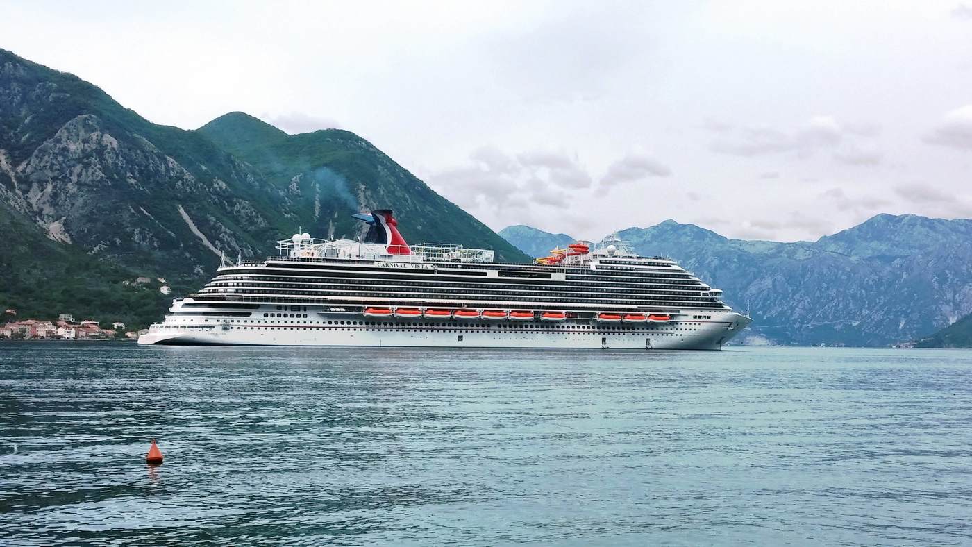 CARNIVAL VISTA u Kotoru
