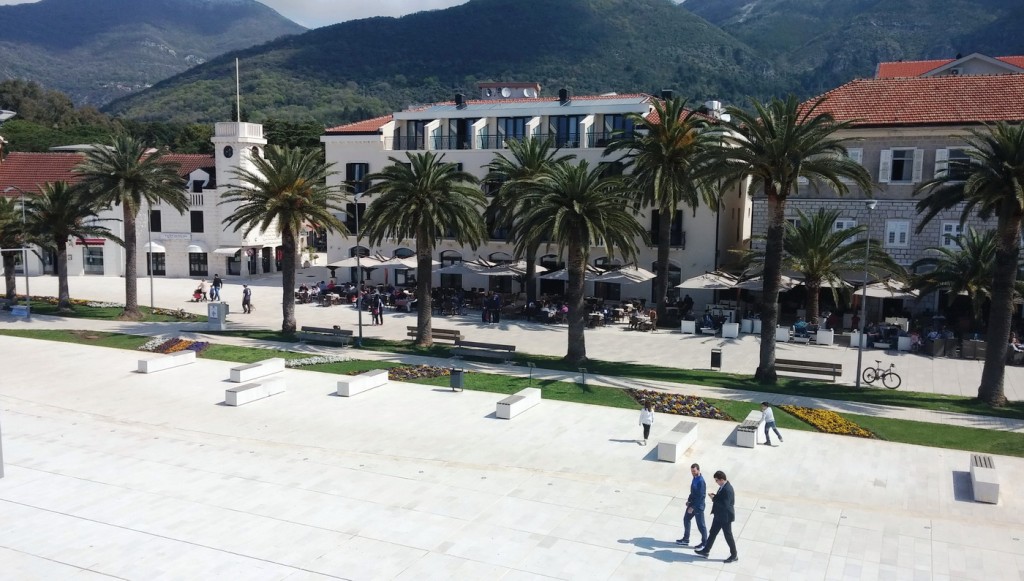 Tivat gradska riva