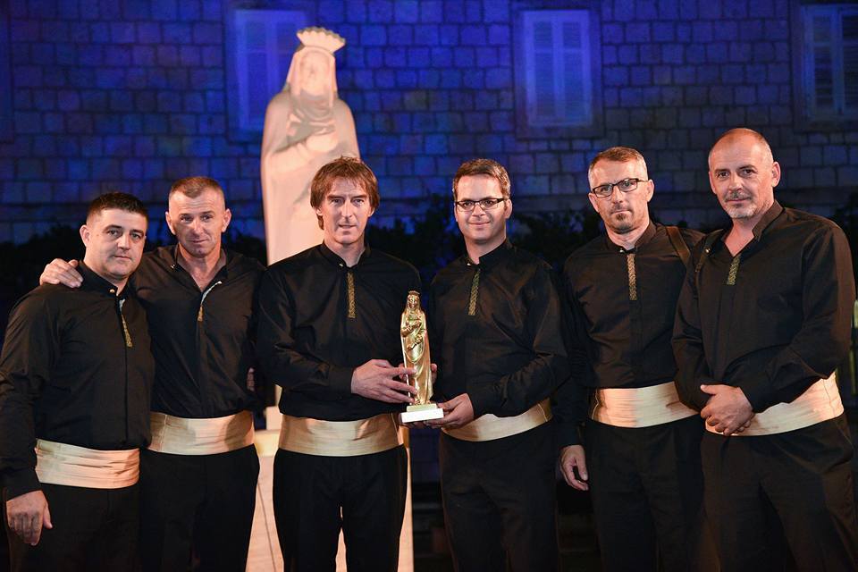 Klapa Contra