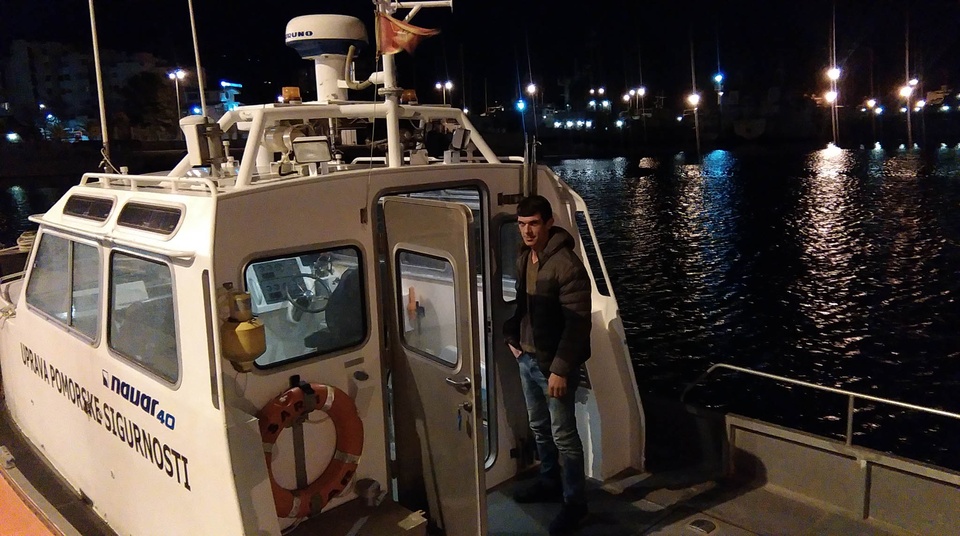 Spašen ribar Foto R.Petrić