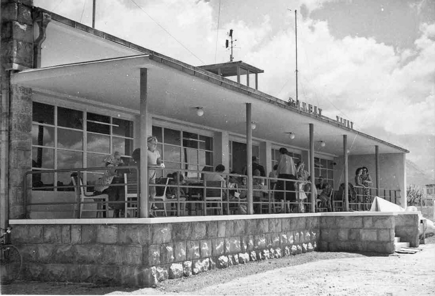 Zgrada Aerodroma Tivat
