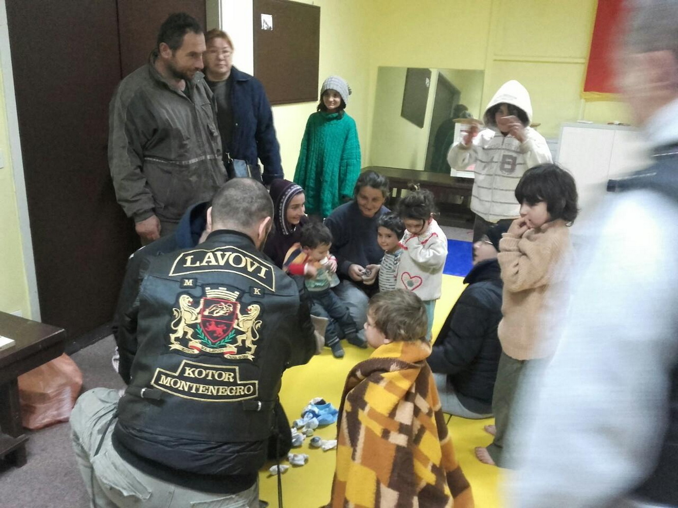 Lavovi spasili jedanaestočlanu porodicu