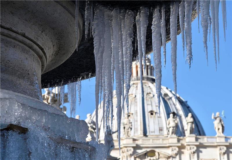 Vatikan foto EPA/Giorgio Onorati